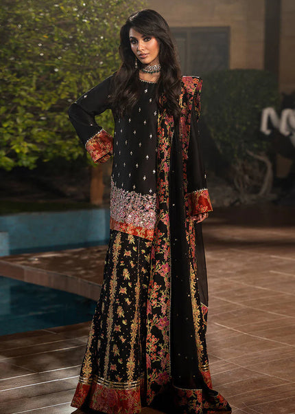 Zainab Salman | Luminara - Black Spice