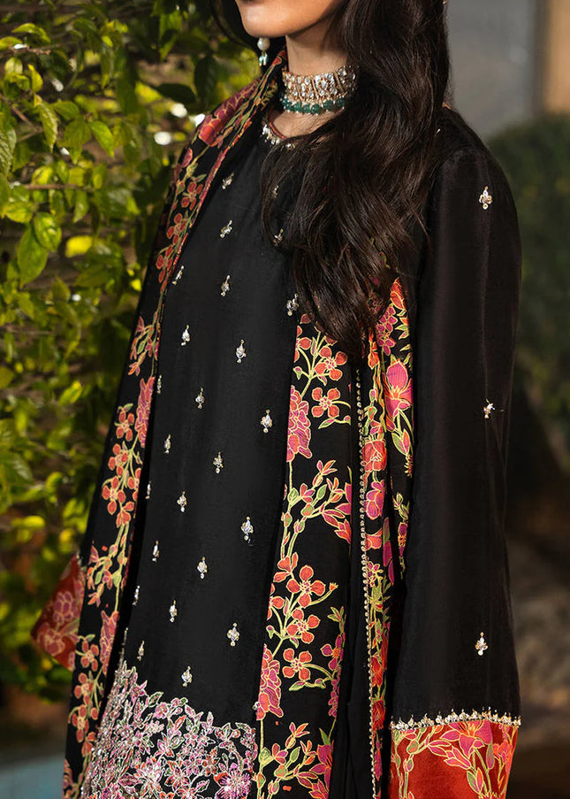 Zainab Salman | Luminara - Black Spice