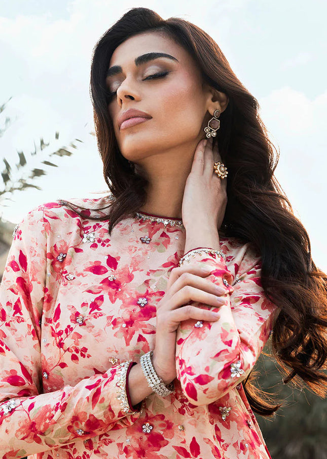 Zainab Salman | Luminara - Cinnamon Spice