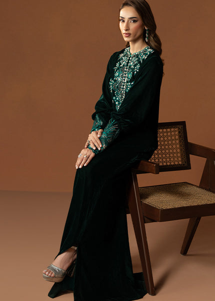 Khakaa | Creme De Velvet'25 - Giselle