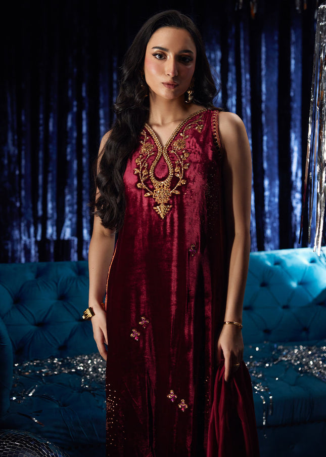 Farah Talib Aziz | Velvet Fete - Arden Garnet