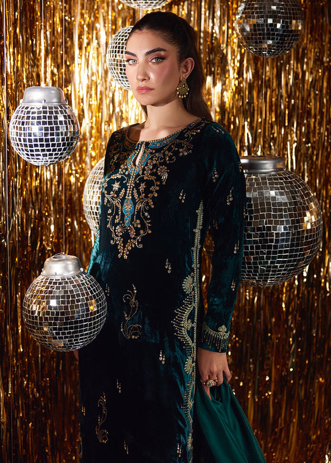 Farah Talib Aziz | Velvet Fete - Gleen