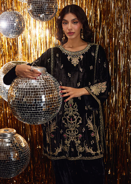 Farah Talib Aziz | Velvet Fete - Liana Onyx
