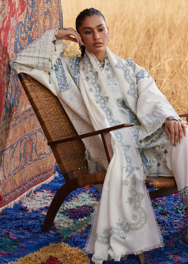 Zaha | winter'25 - Leila