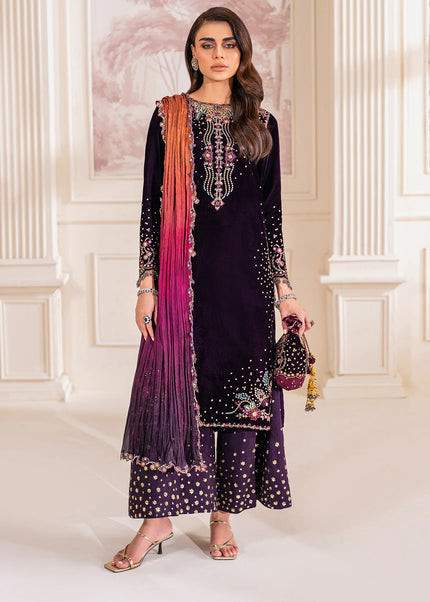 Baroque | Embroidered Velvet - UF-748