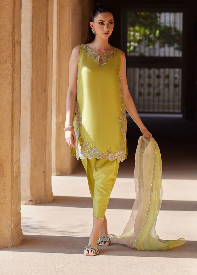 Kanwal Malik | Ghina - Sia