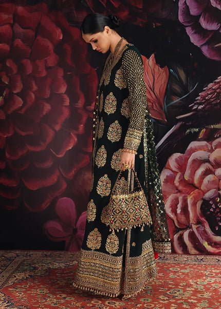 Roheenaz | Royale Eternel - Crown Jewel