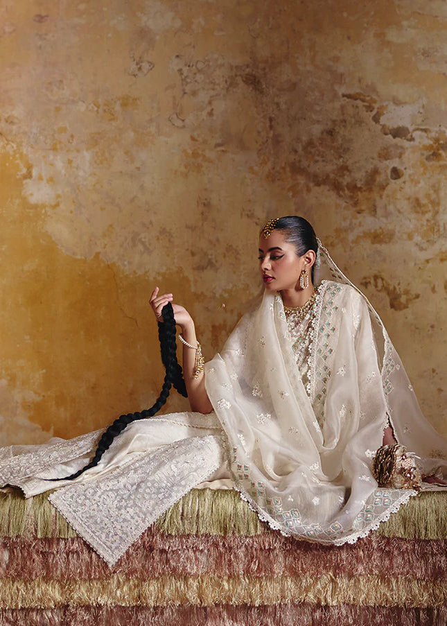 Suffuse | Silk Pret Summer '26 - Luvina