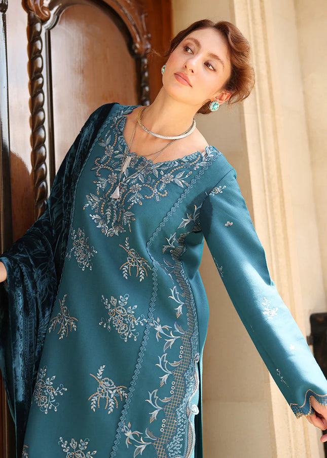 Rang Rasiya | Carnation Luxury Shawl Edit  - Mint