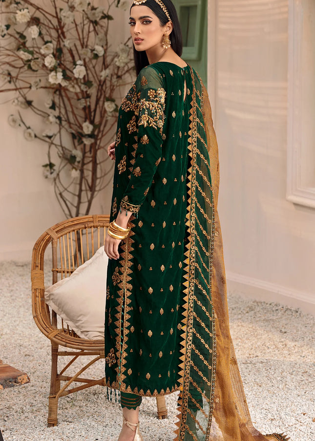Emaan Adeel | Velvet Affair - Velmira