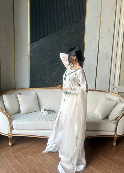Najiaa Faisal | Zeba