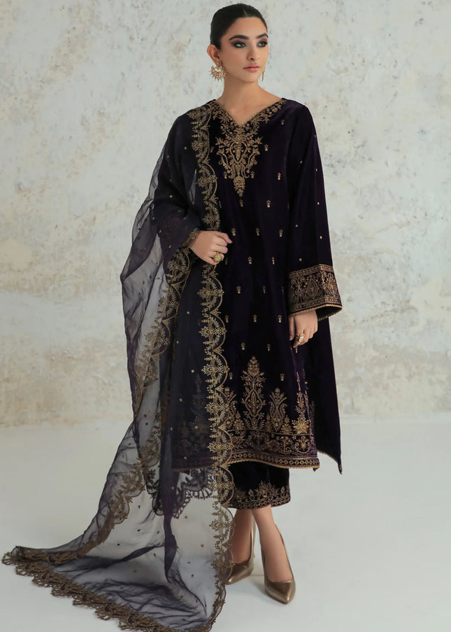 Baroque | Embroidered Velvet - UF-239