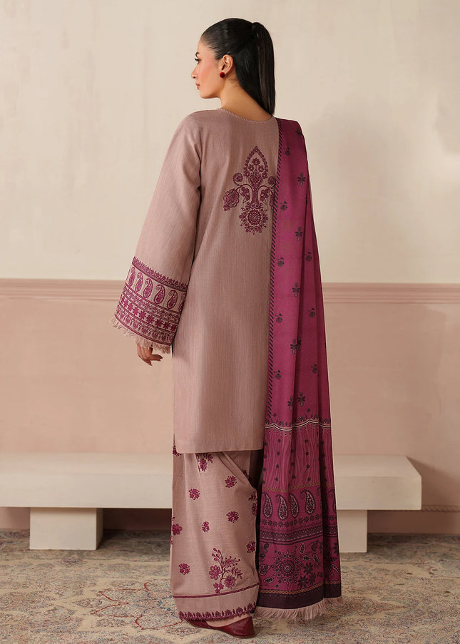 Baroque | Embroidered Khaddar UF-4353