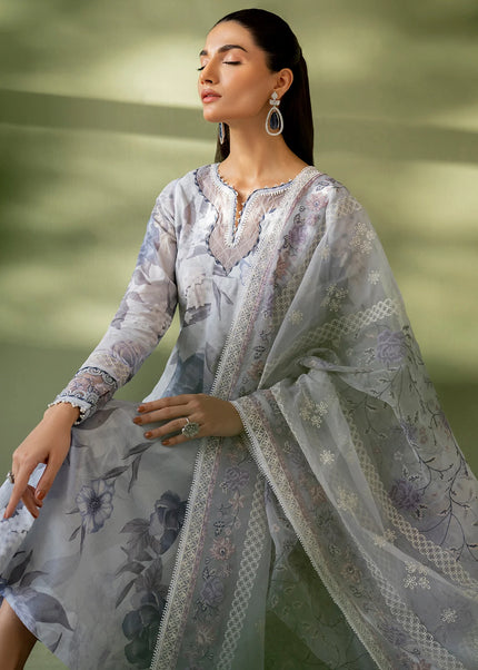 Baroque | Embroidered Lawn UF-4173