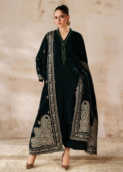 Baroque | Embroidered Velvet Shawl VS-63