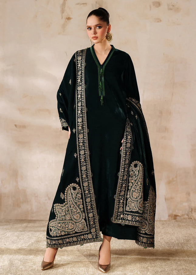 Baroque | Embroidered Velvet Shawl VS-63