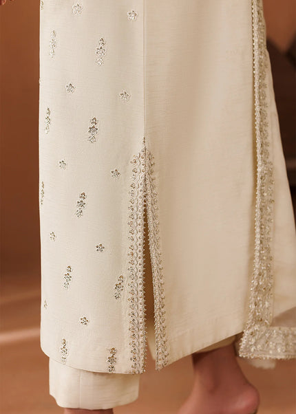 Baroque | Embroidered Raw Silk UF-4434