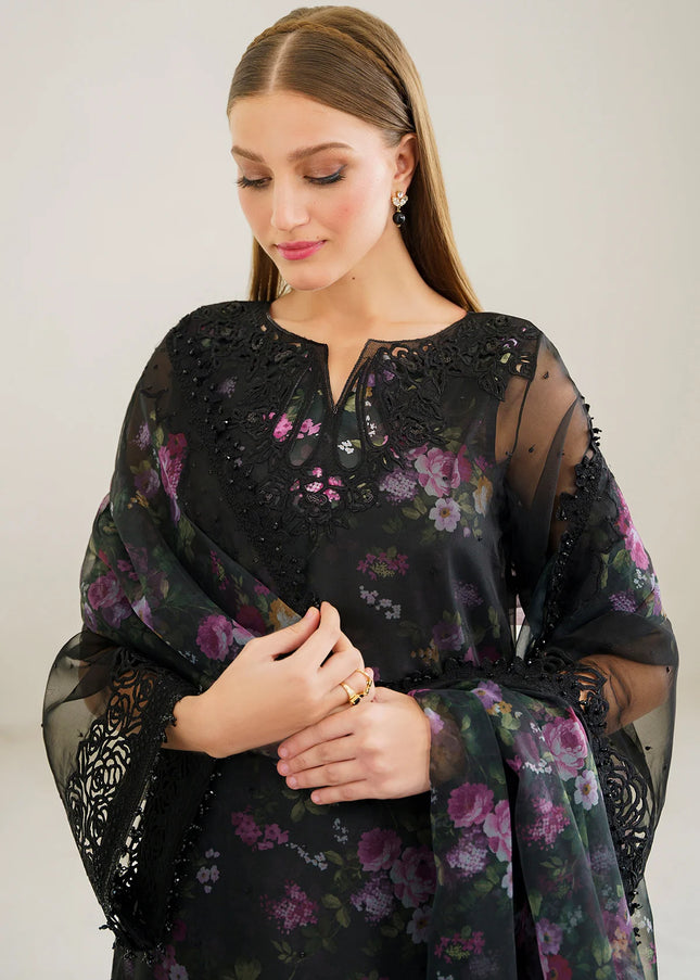 Baroque | Embroidered Organza UF-525