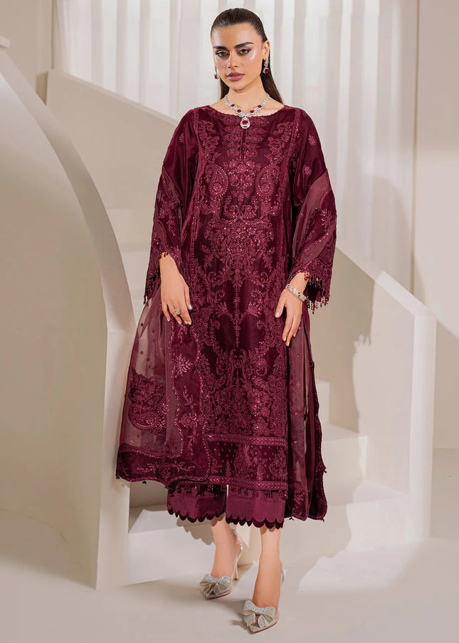 Baroque | Embroidered Velvet - UF-758