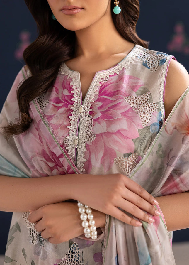 Baroque | Embroidered Lawn UF-4458