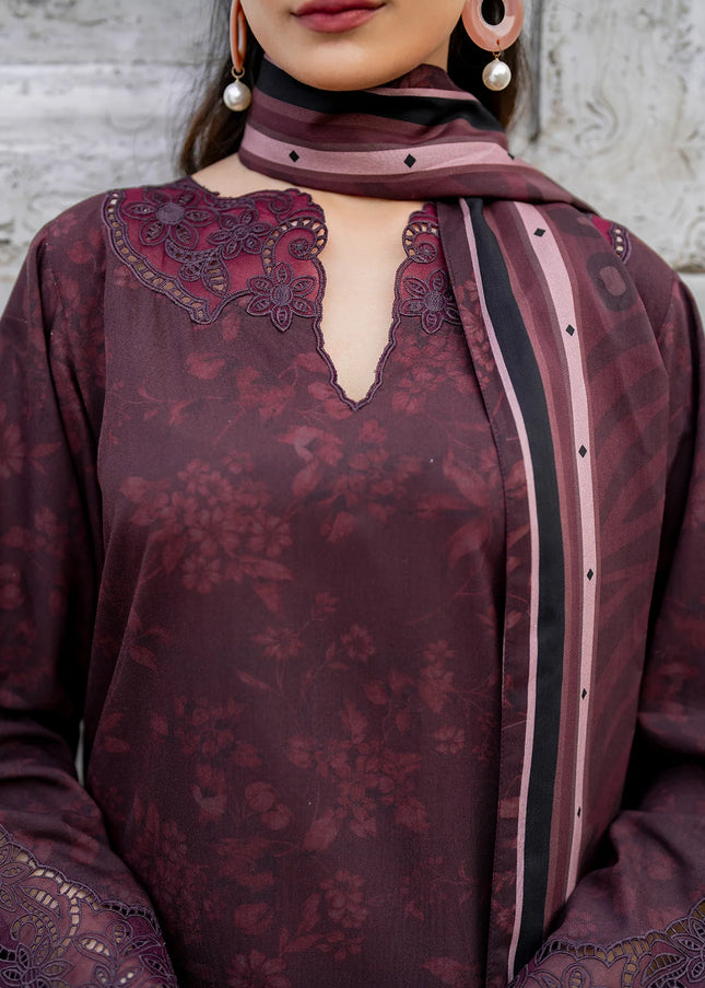 Baroque | Embroidered Viscose UF-721