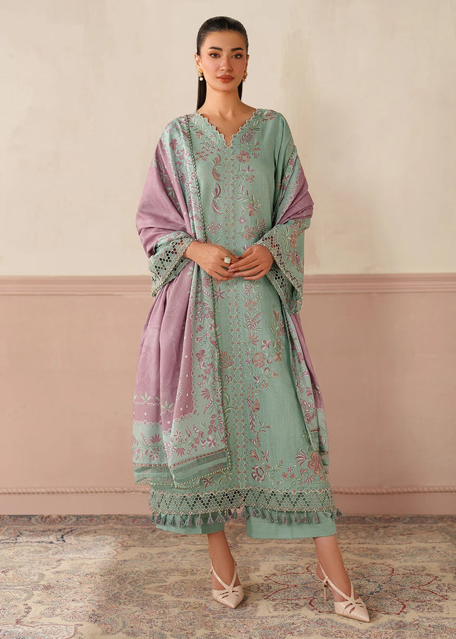 Baroque | Embroidered Khaddar UF-4355