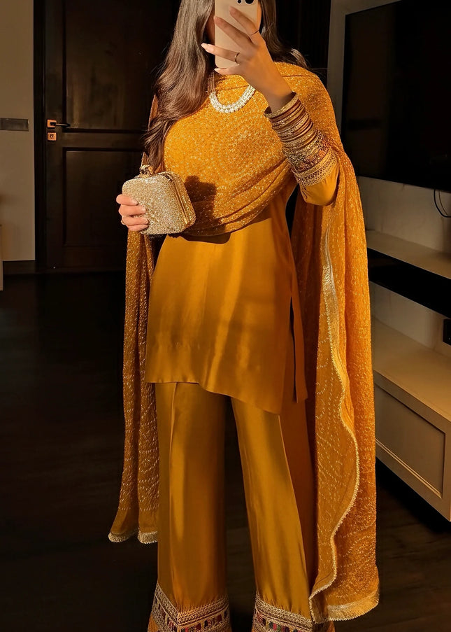 Zainab Shamsi | Noore Set - Mustard