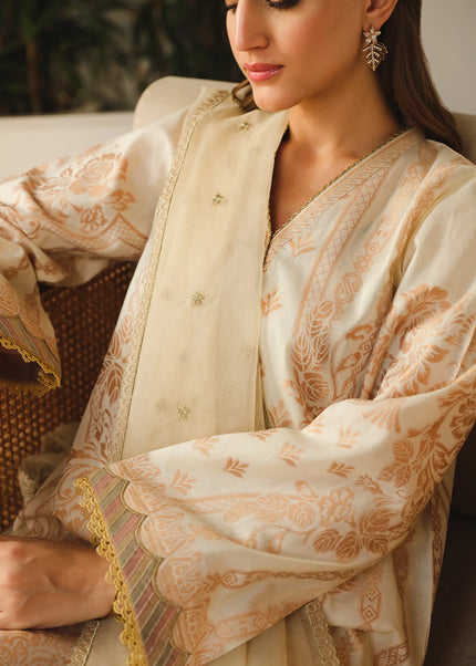 Baroque | Embroidered Jacquard Lawn UF-662