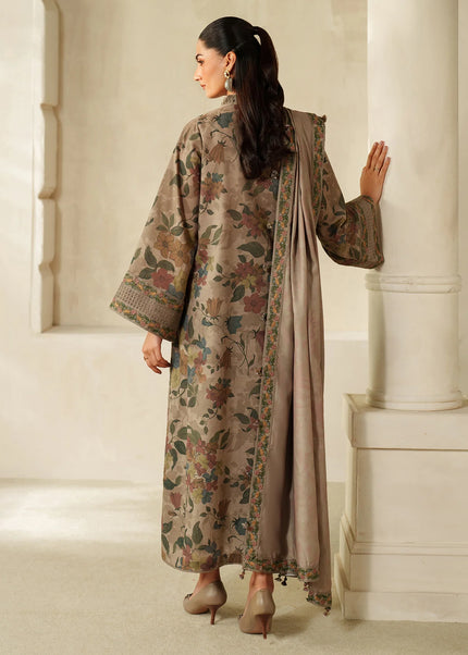 Baroque | Embroidered Khaddar UF-4339