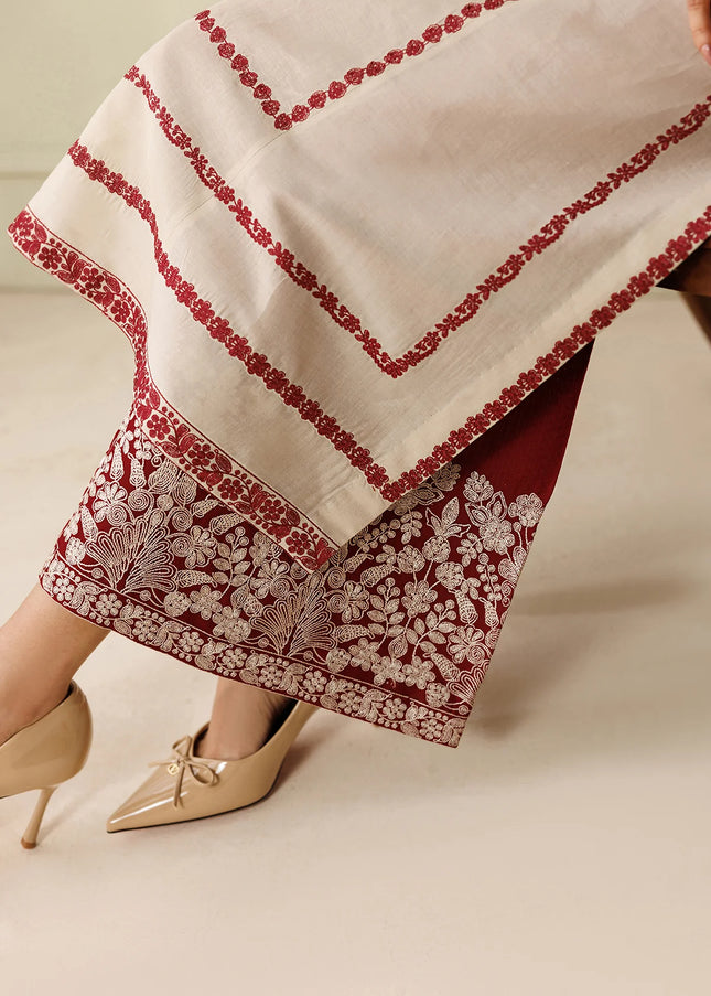 Baroque | Embroidered Lawn UF-4421