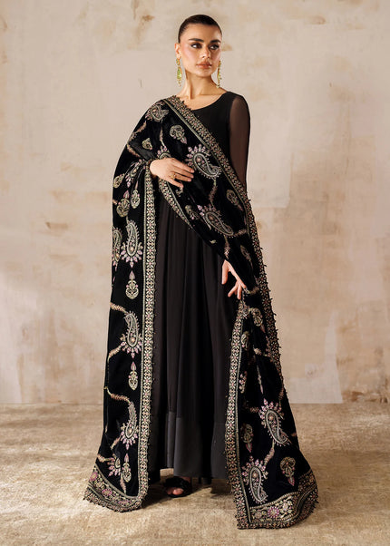 Baroque | Embroidered Velvet Shawl VS-61
