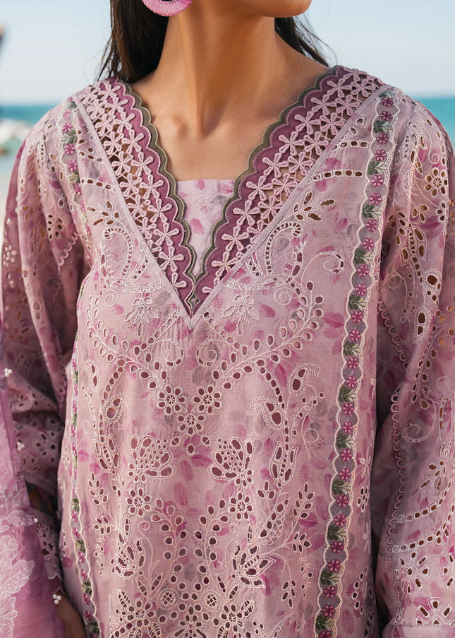 Baroque | Embroidered Lawn UF-4114
