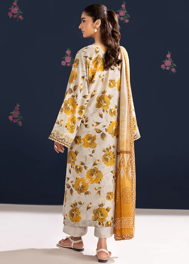 Baroque | Embroidered Lawn UF-4462