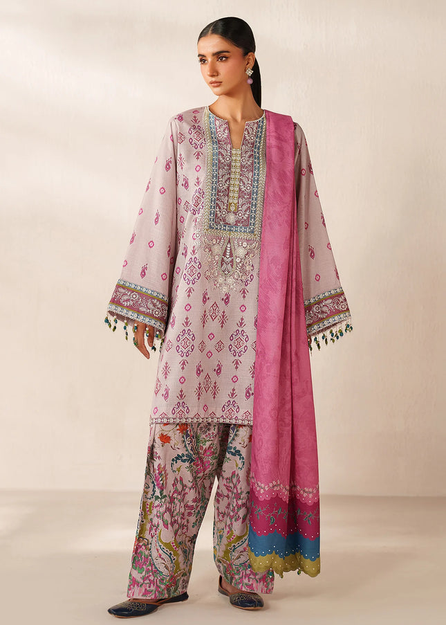 Baroque | Embroidered Khaddar UF-4357