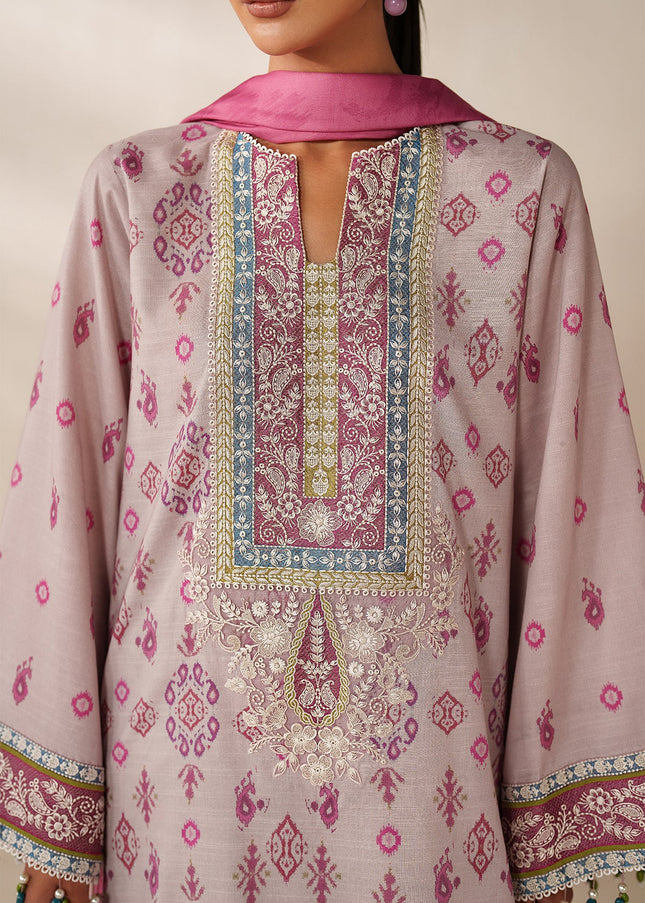 Baroque | Embroidered Khaddar UF-4357