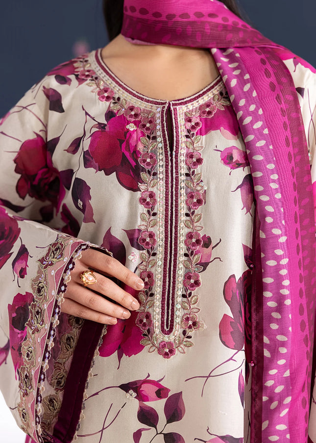 Baroque | Embroidered Lawn UF-4463
