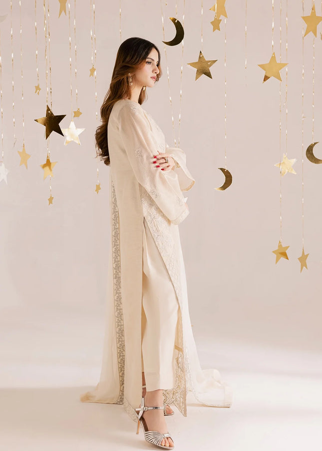 Vanya | Crescent Dreams - RE-28