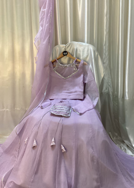 BnU | Lehenga Choli - Riwayat