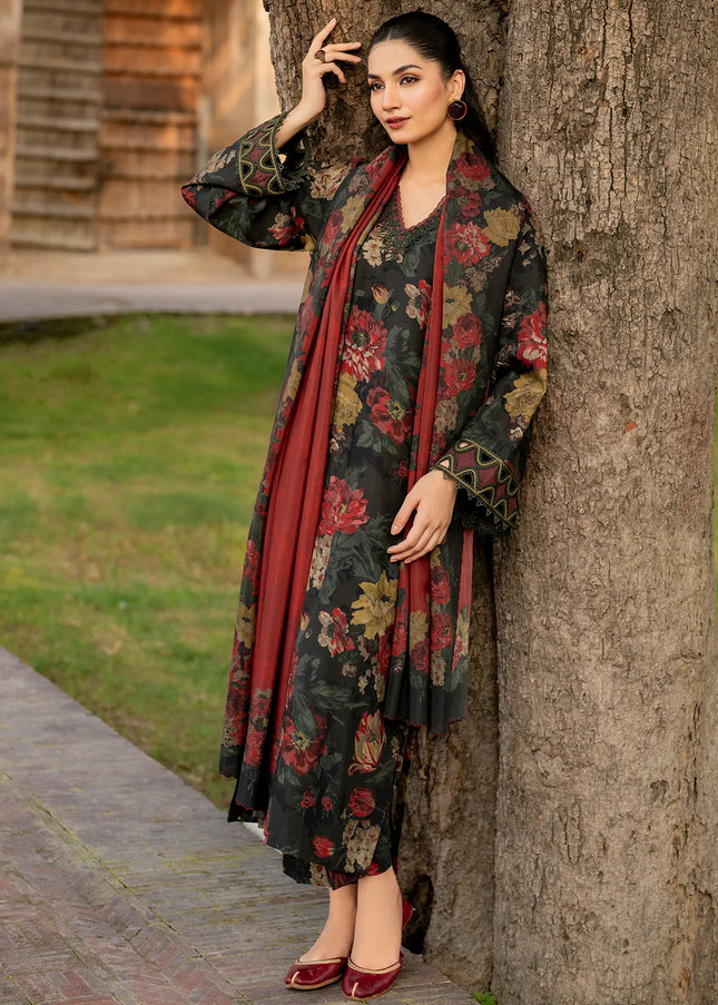 Baroque | Embroidered Khaddar UF-724