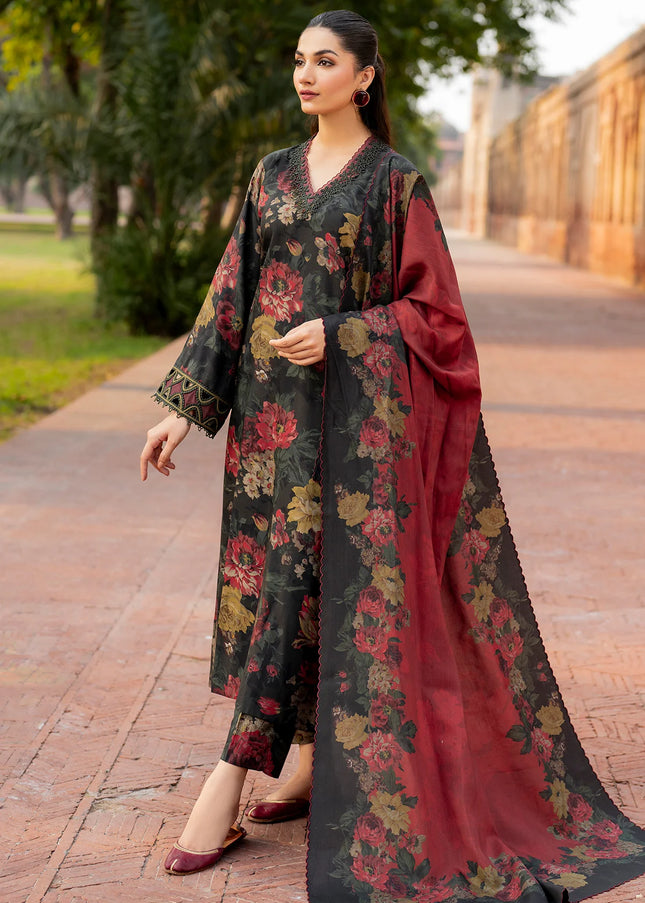 Baroque | Embroidered Khaddar UF-724