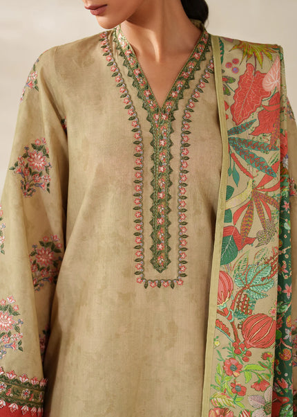 Baroque | Embroidered Khaddar UF-4342