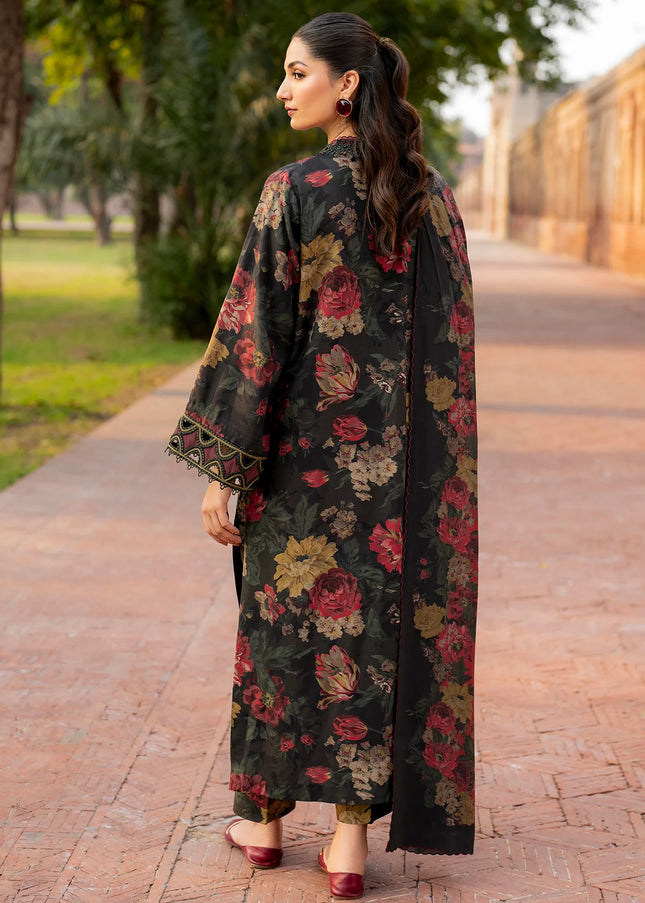 Baroque | Embroidered Khaddar UF-724