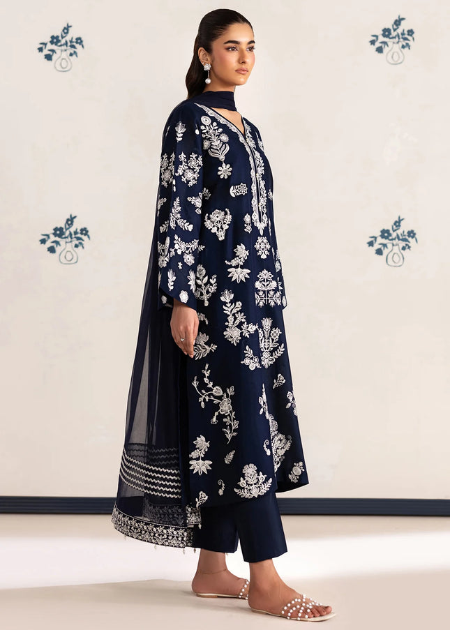 Baroque | Embroidered Lawn UF-4464