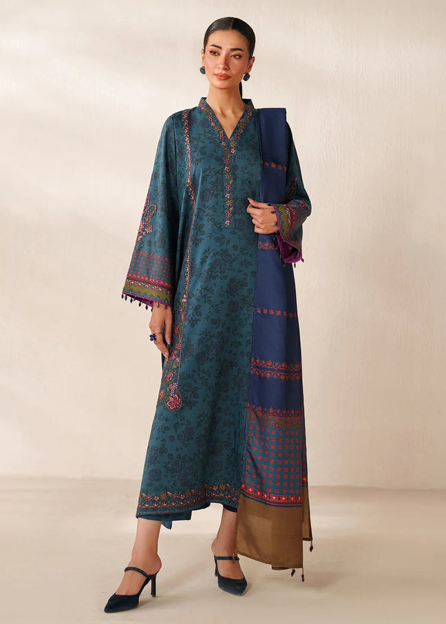 Baroque | Embroidered Khaddar UF-4359