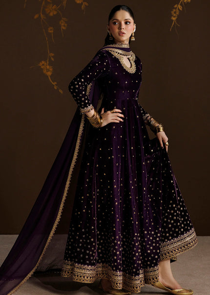 Baroque | Embroidered Velvet UF-4628