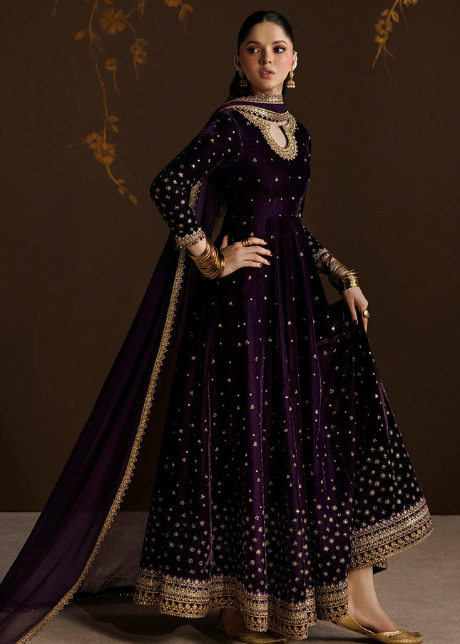 Baroque | Embroidered Velvet UF-4628