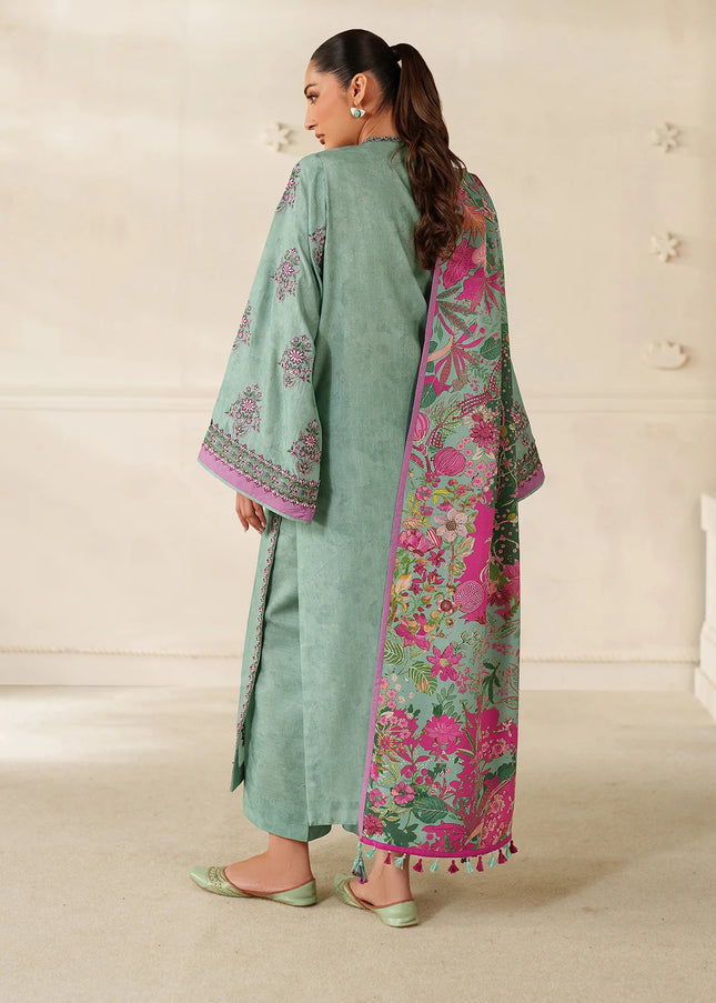 Baroque | Embroidered Khaddar UF-4343