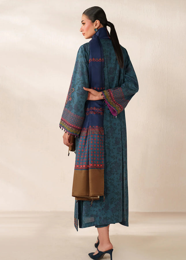 Baroque | Embroidered Khaddar UF-4359