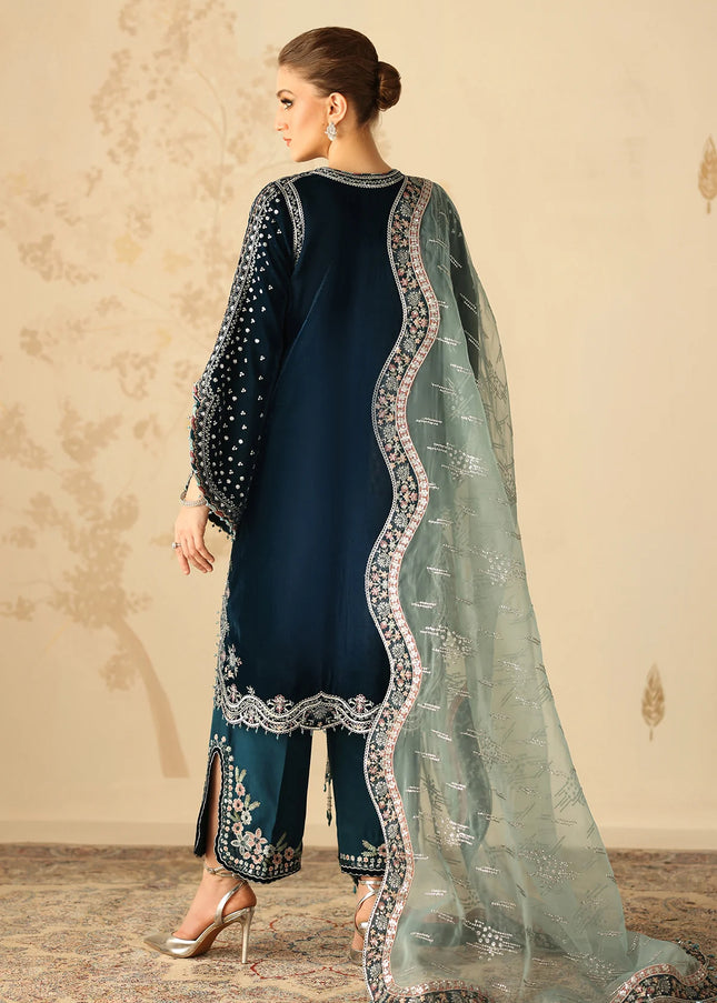 Baroque | Embroidered Velvet UF-4310
