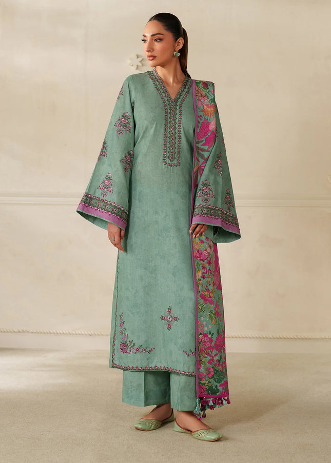 Baroque | Embroidered Khaddar UF-4343